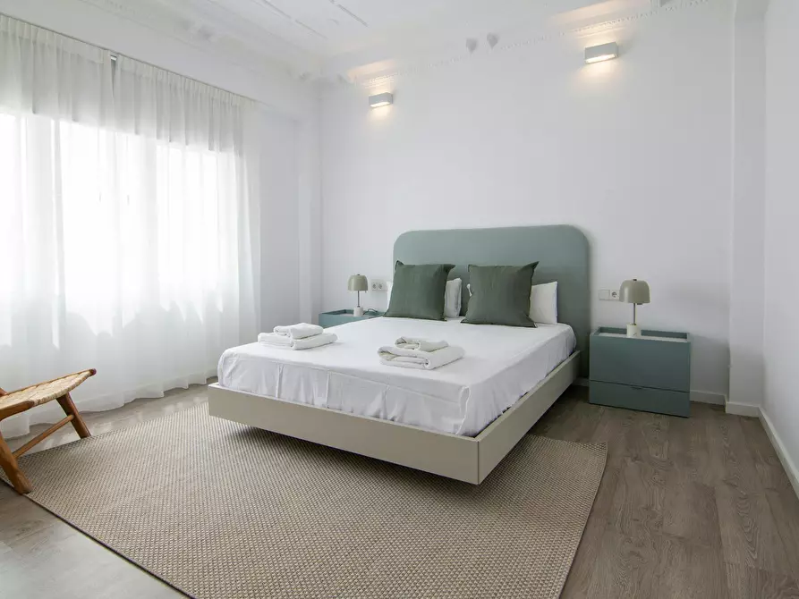 Immagine 6 di Appartamento in affitto  in Calle Hospital a Valencia