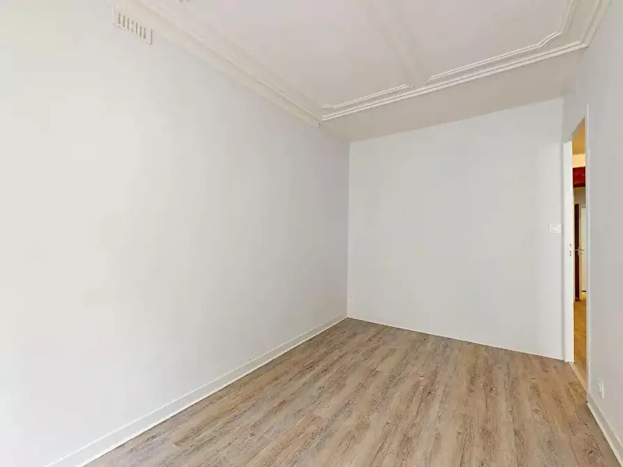 Immagine 4 di Appartamento in affitto  in Rue de l'Émery a Nantes