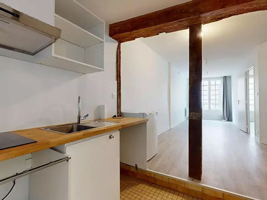 Immagine 7 di Appartamento in affitto  in Rue de l'Émery a Nantes