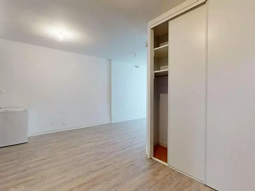 Immagine 10 di Appartamento in affitto  in Rue de l'Émery a Nantes