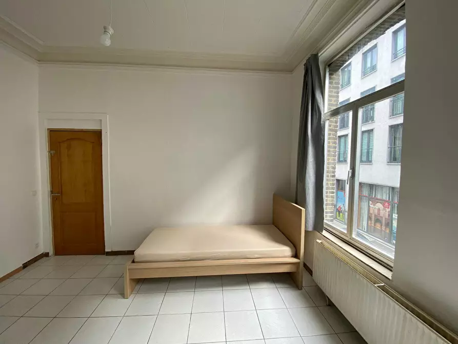 Immagine 1 di Camera in affitto  in Rue du Pélican a Bruxelles