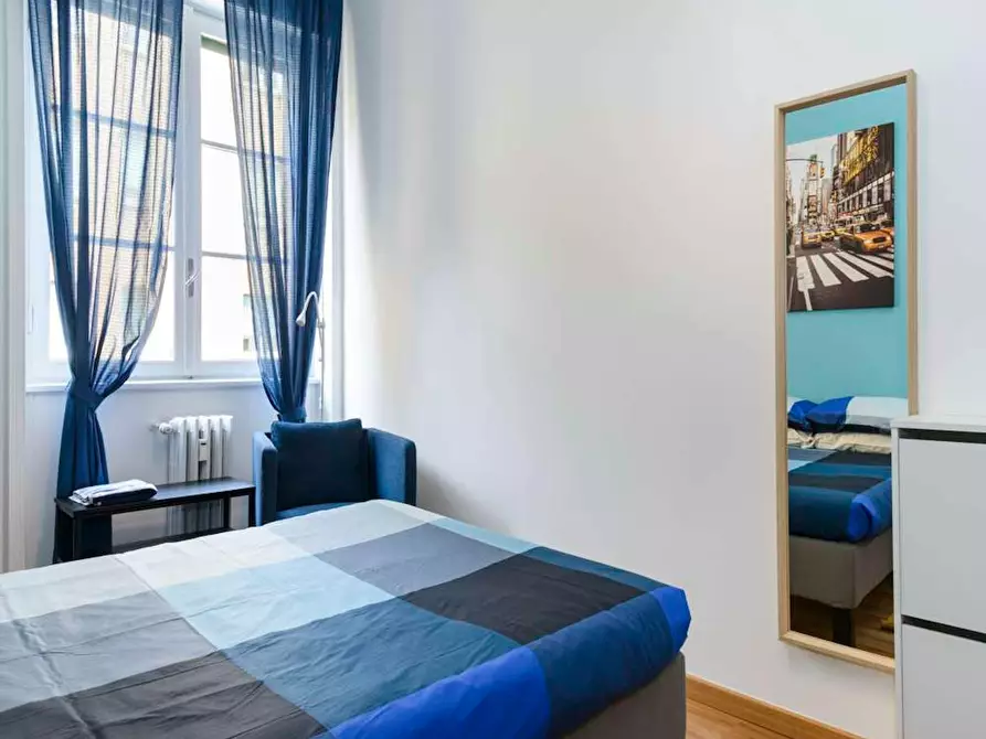 Immagine 5 di Camera in affitto  in Via Mauro Macchi a Milano