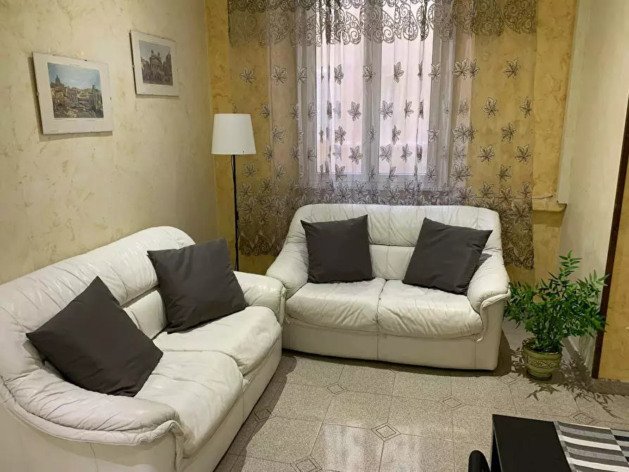 Immagine 6 di Camera in affitto  in Via Merulana a Roma