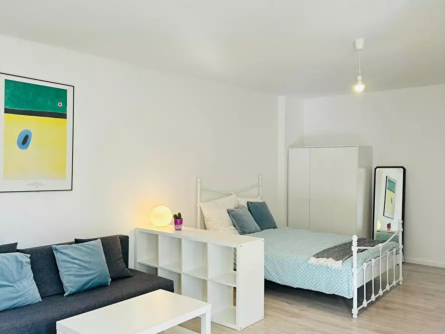 Immagine 9 di Appartamento in affitto  in Emdener Straße a Berlin