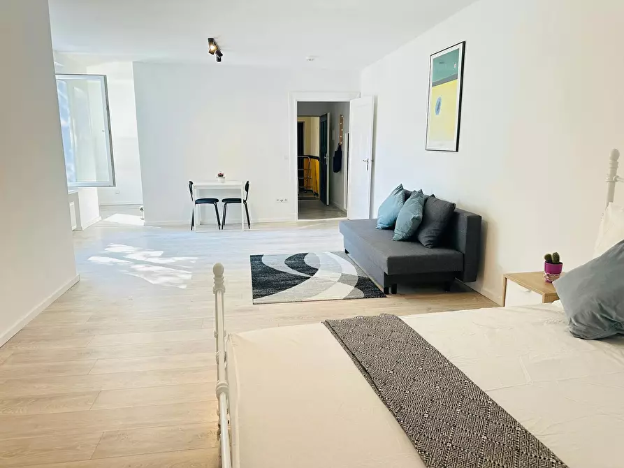 Immagine 2 di Appartamento in affitto  in Emdener Straße a Berlin