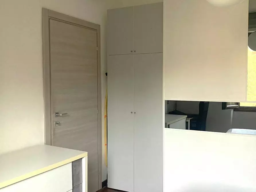Immagine 2 di Appartamento in affitto  in Via Codogno a Milano