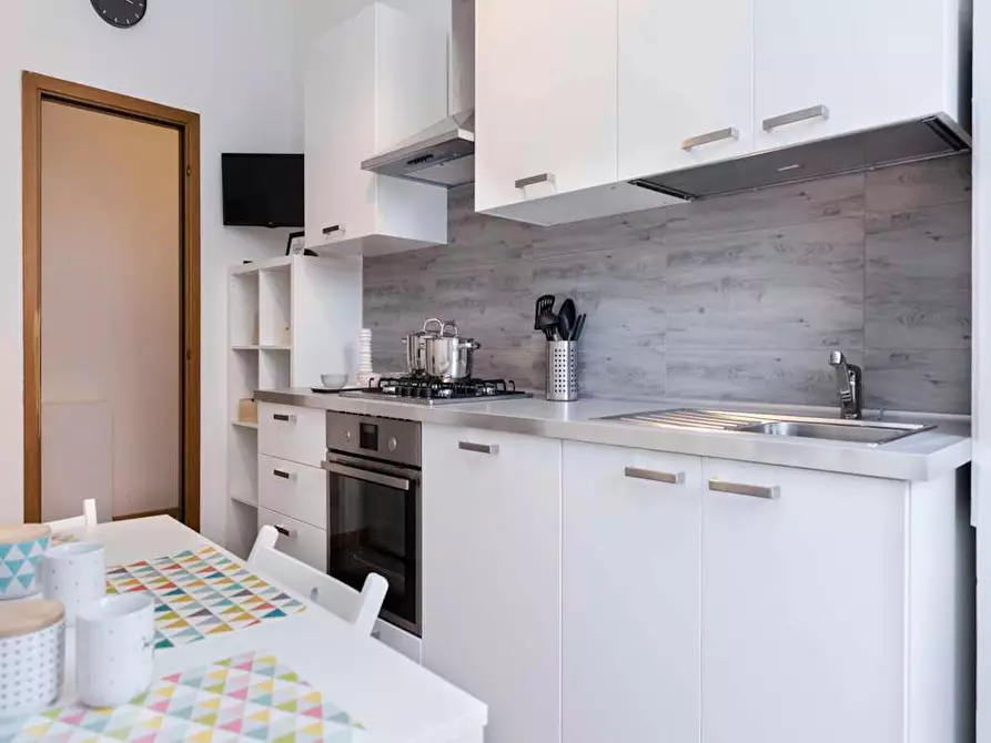 Immagine 5 di Camera in affitto  in Via dei Mandorli a Corsico