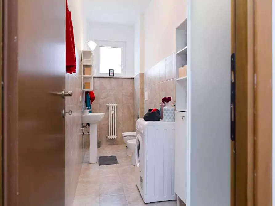 Immagine 9 di Camera in affitto  in Via dei Mandorli a Corsico