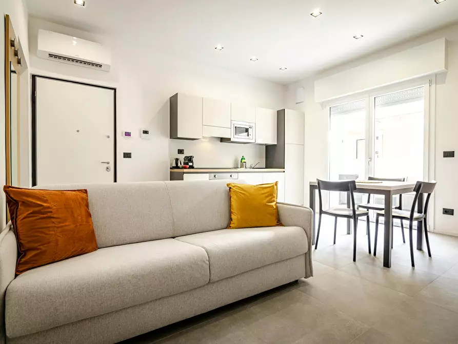 Immagine 7 di Appartamento in affitto  in Via Emilia Ponente a Bologna