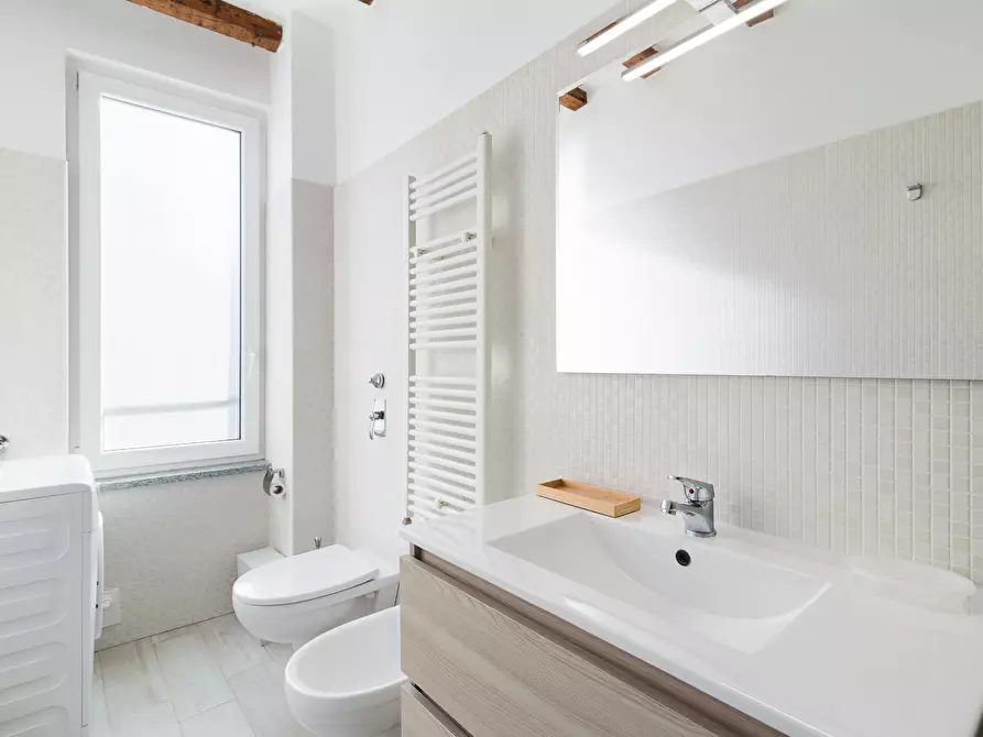 Immagine 6 di Appartamento in affitto  in Via Biella a Milano