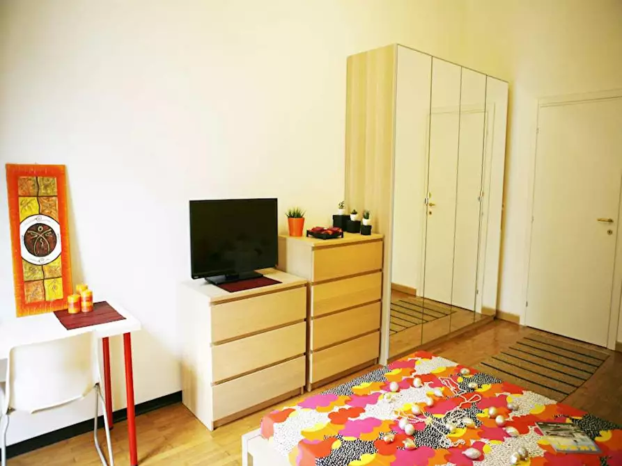 Immagine 2 di Camera in affitto  in Via Niccolò Paganini a Milano