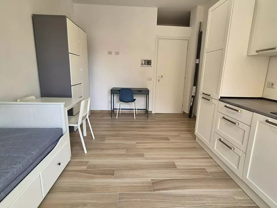 Immagine 1 di Appartamento in affitto  in Via Polesine a Milano