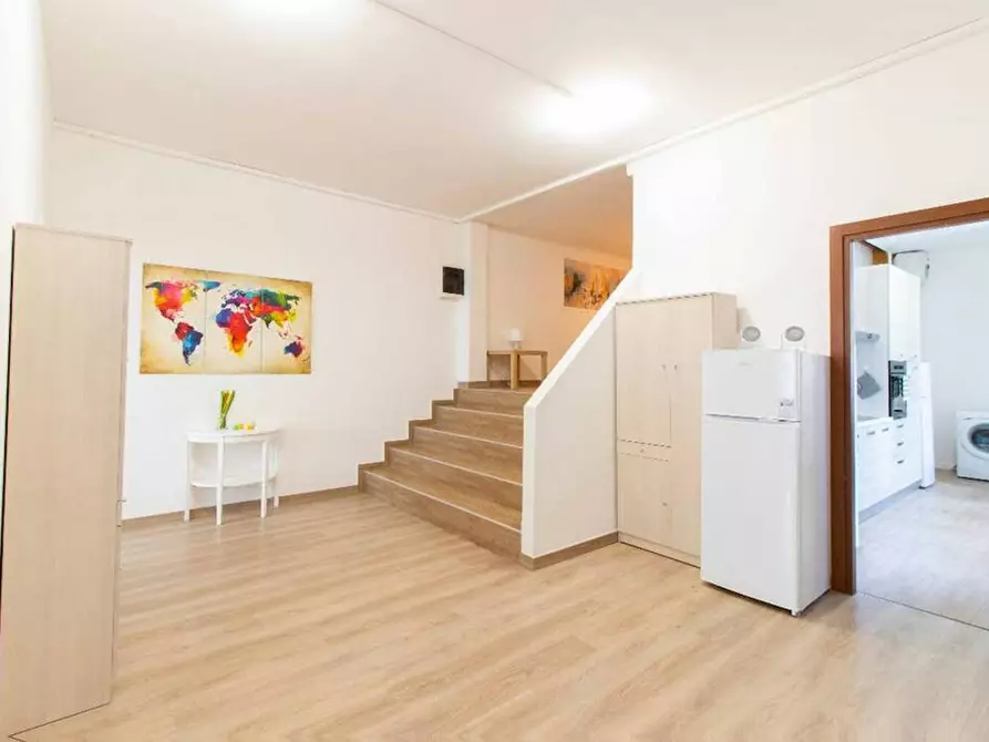 Immagine 6 di Camera in affitto  in Via Giuseppe Candiani a Milano