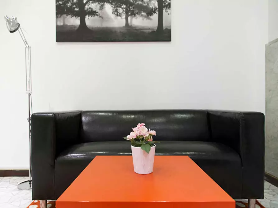 Immagine 9 di Camera in affitto  in Bastioni di Porta Volta a Milano