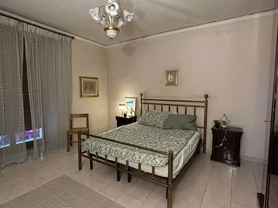 Immagine 2 di Camera in affitto  in Salita Pontenuovo a Napoli