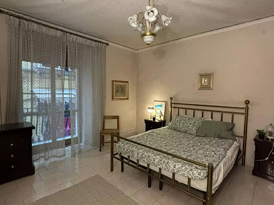 Immagine 1 di Camera in affitto  in Salita Pontenuovo a Napoli