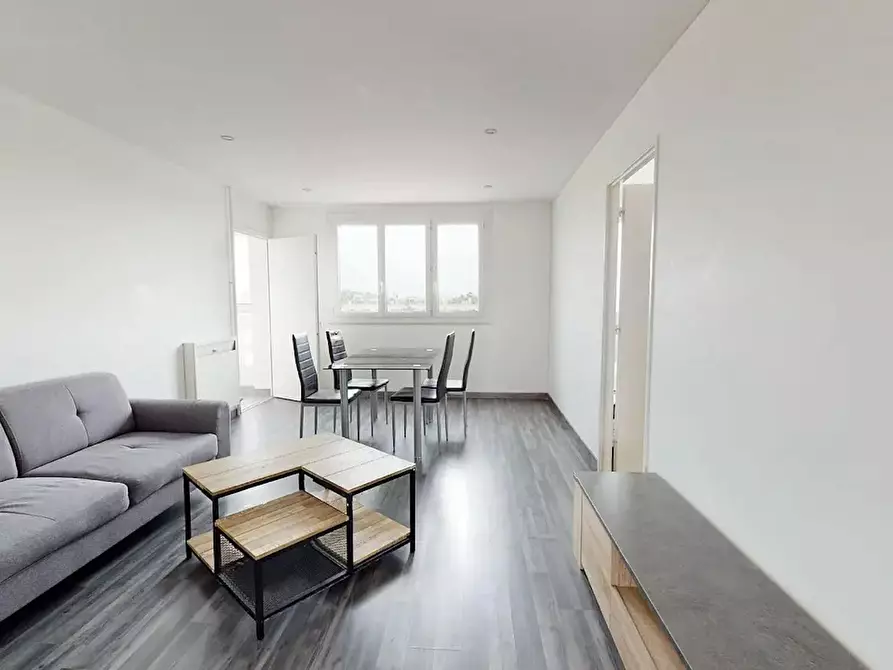 Immagine 5 di Camera in affitto  in Allée des Cèdres a Villeurbanne