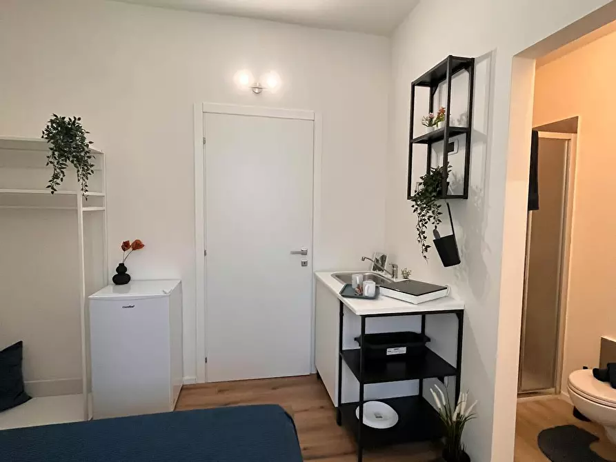 Immagine 7 di Camera in affitto  in Via Fabio Filzi a Trento