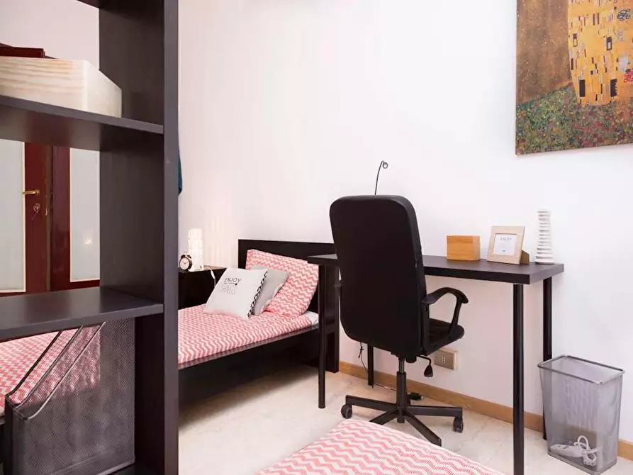 Immagine 8 di Camera in affitto  in Viale Daniele Ranzoni a Milano