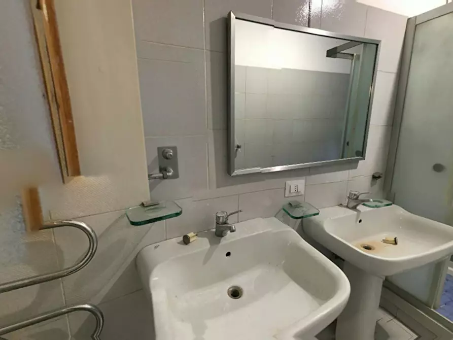 Immagine 9 di Camera in affitto  in Viale Gran Sasso a Milano