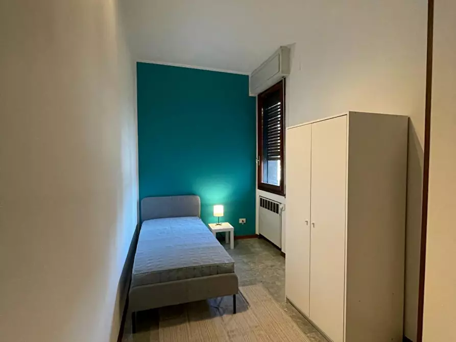 Immagine 7 di Camera in affitto  in Viale Giuseppe Barilli Quirico Filopanti a Bologna