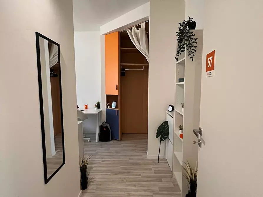 Immagine 2 di Camera in affitto  in Via Fabio Filzi a Trento