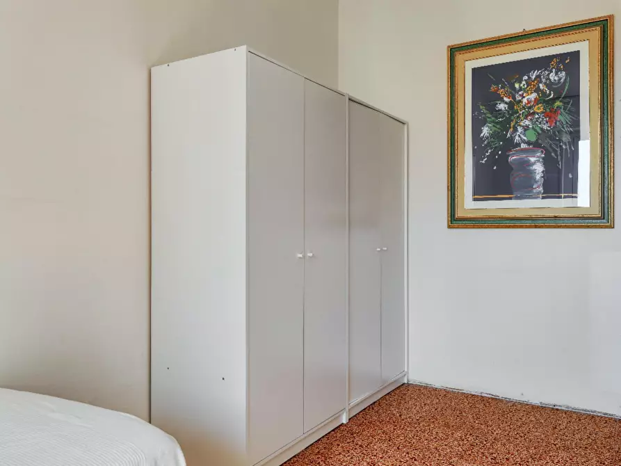 Immagine 3 di Camera in affitto  in Via Carlo Marx a Milano