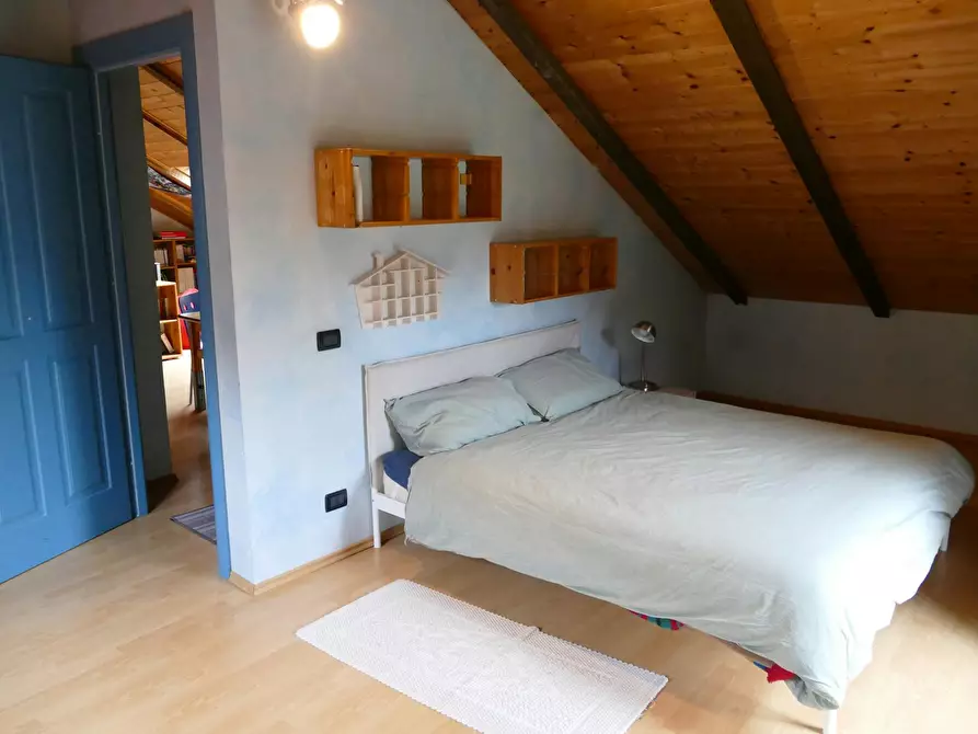 Immagine 10 di Camera in affitto  in Strada dei Forni e dei Goffi a Torino