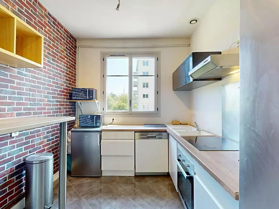 Immagine 7 di Camera in affitto  in Rue de l'Intendant Le Nain a Poitiers