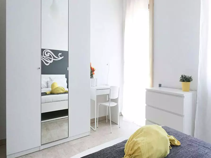 Immagine 4 di Camera in affitto  in Via Alberto Mario a Milano