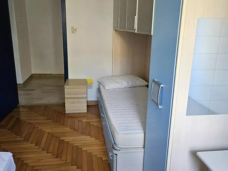 Immagine 2 di Camera in affitto  in Via Giovanni Canestrini a Padova