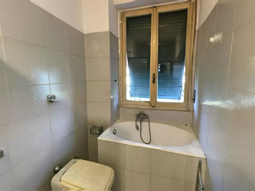 Immagine 10 di Camera in affitto  in Viale Gran Sasso a Milano