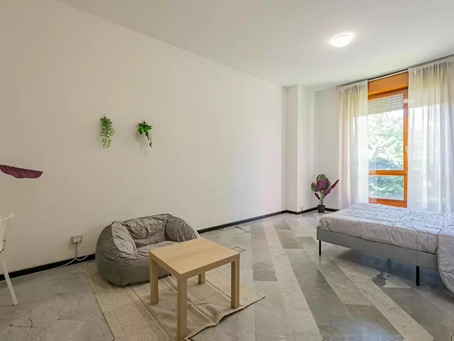 Immagine 3 di Camera in affitto  in Via Palmanova a Milano