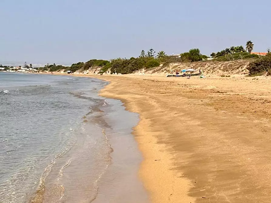 Immagine 2 di Casa indipendente in affitto  in Strada di Bonifica Raneddi Fondo Melone a Pachino