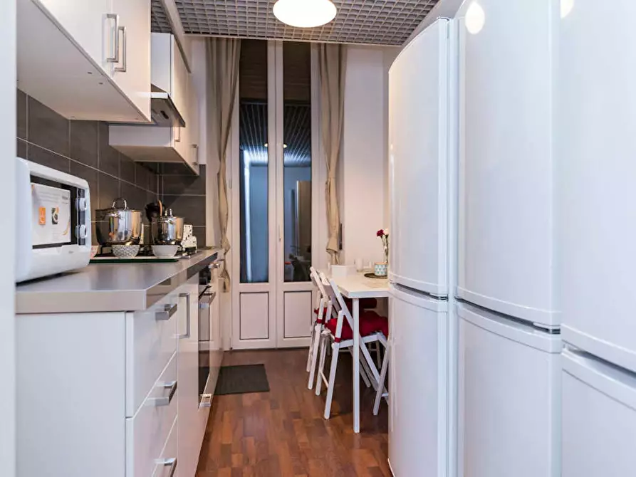 Immagine 10 di Camera in affitto  in Via Giulio Tarra a Milano