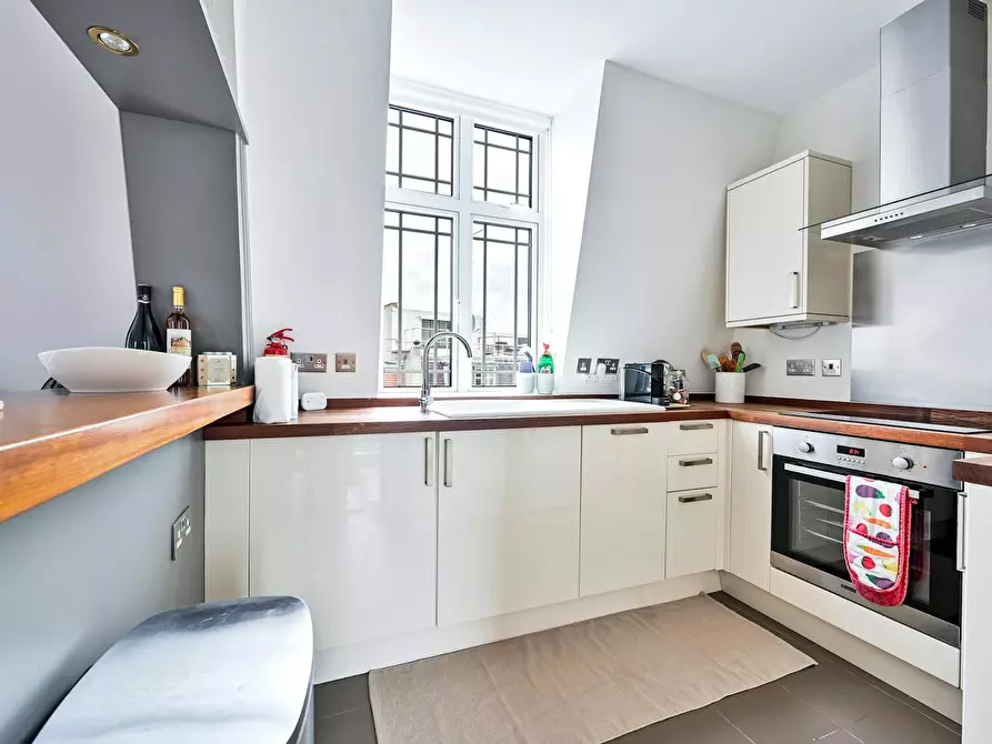 Immagine 4 di Appartamento in affitto  in Weymouth Street a 