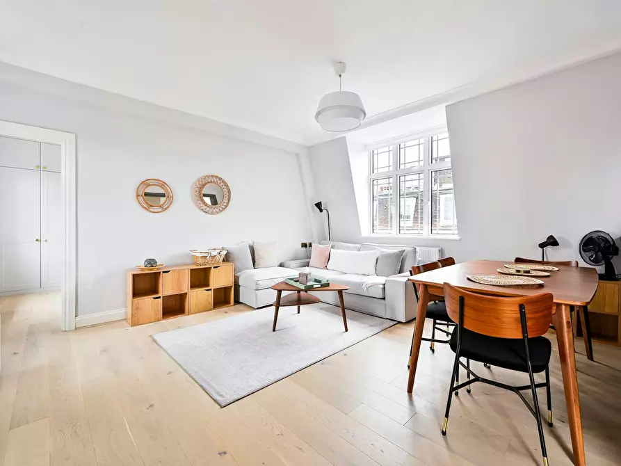 Immagine 7 di Appartamento in affitto  in Weymouth Street a 