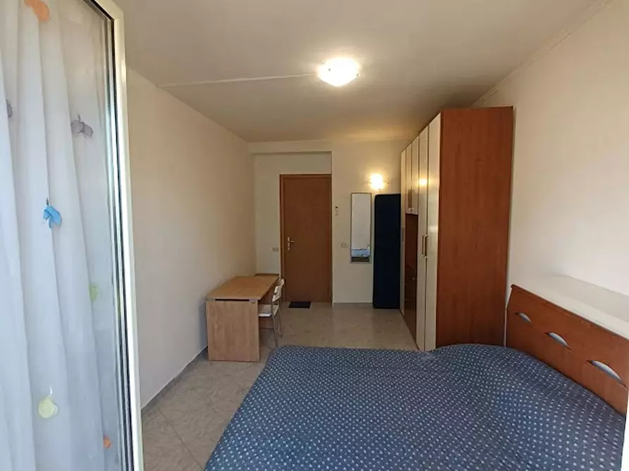 Immagine 3 di Camera in affitto  in Via Idra a Fiumicino