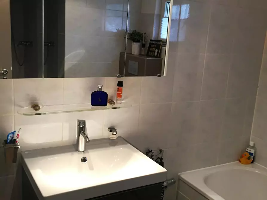 Immagine 8 di Camera in affitto  in Bernard-Eyberg-Straße a Bergisch Gladbach