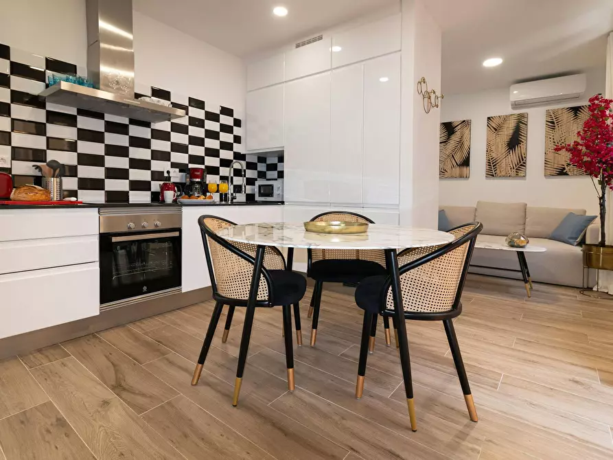 Immagine 8 di Appartamento in affitto  in Carrer de Meer a Barcelona