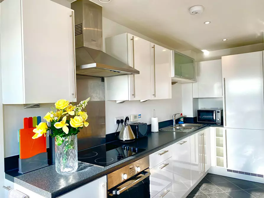 Immagine 6 di Appartamento in affitto  in Watlington Street a 