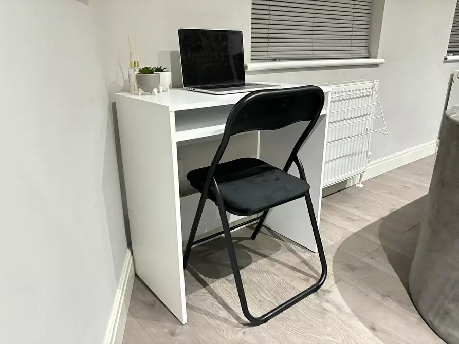 Immagine 5 di Appartamento in affitto  in Church Street a Colnbrook with Poyle