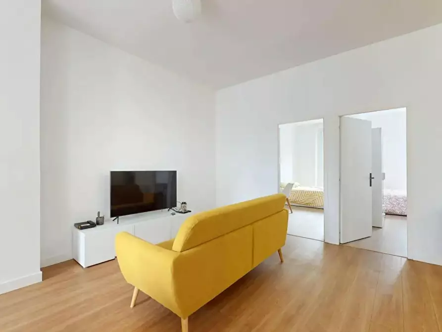 Immagine 8 di Camera in affitto  in Rue Saint-Laud a Angers