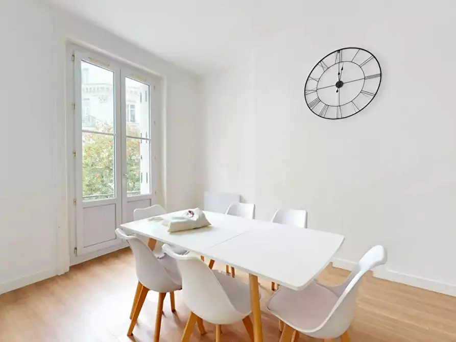 Immagine 7 di Camera in affitto  in Rue Saint-Laud a Angers