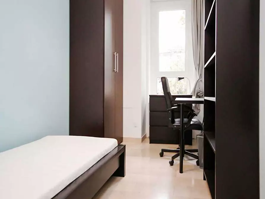 Immagine 1 di Camera in affitto  in Viale Tibaldi a Milano