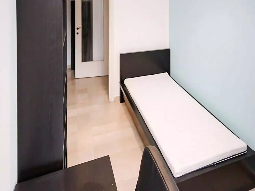 Immagine 1 di Camera in affitto  in Viale Tibaldi a Milano