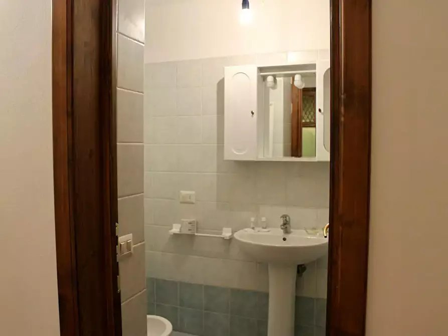 Immagine 10 di Appartamento in affitto  in Via Pietrapiana a Firenze