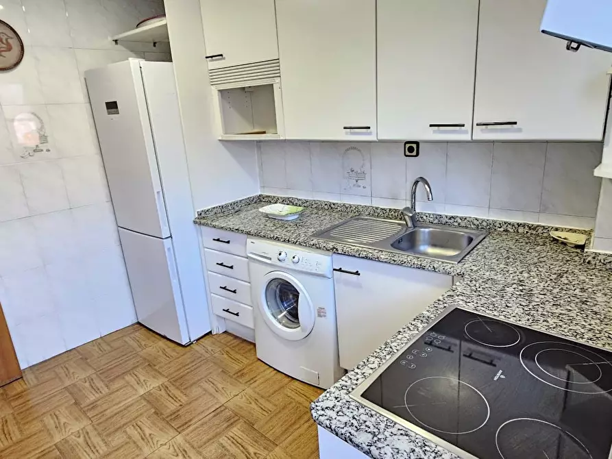 Immagine 10 di Camera in affitto  in Calle Marqués Mirasol a Talavera De La Reina