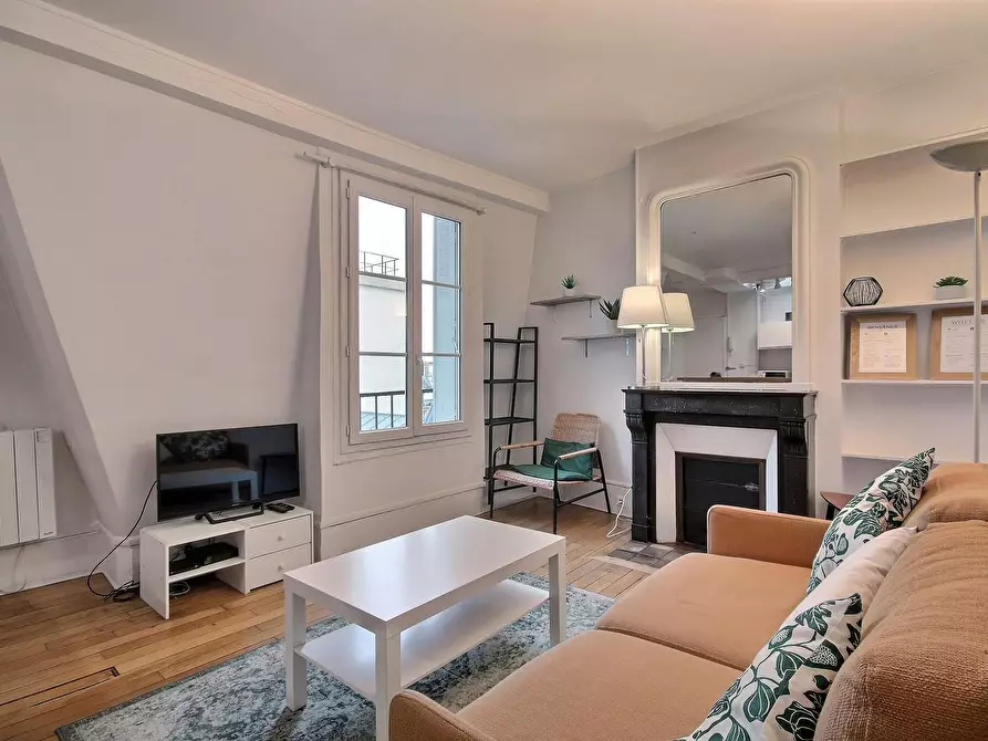 Immagine 1 di Appartamento in affitto  in Avenue Trudaine a Paris