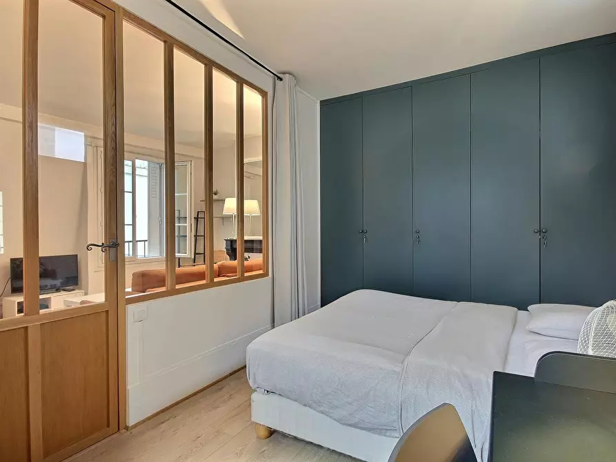 Immagine 10 di Appartamento in affitto  in Avenue Trudaine a Paris